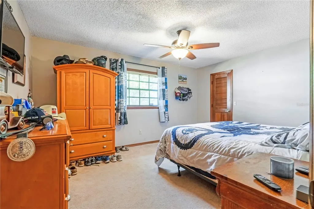 2417 S Oak Park Drive Deland FL 32724