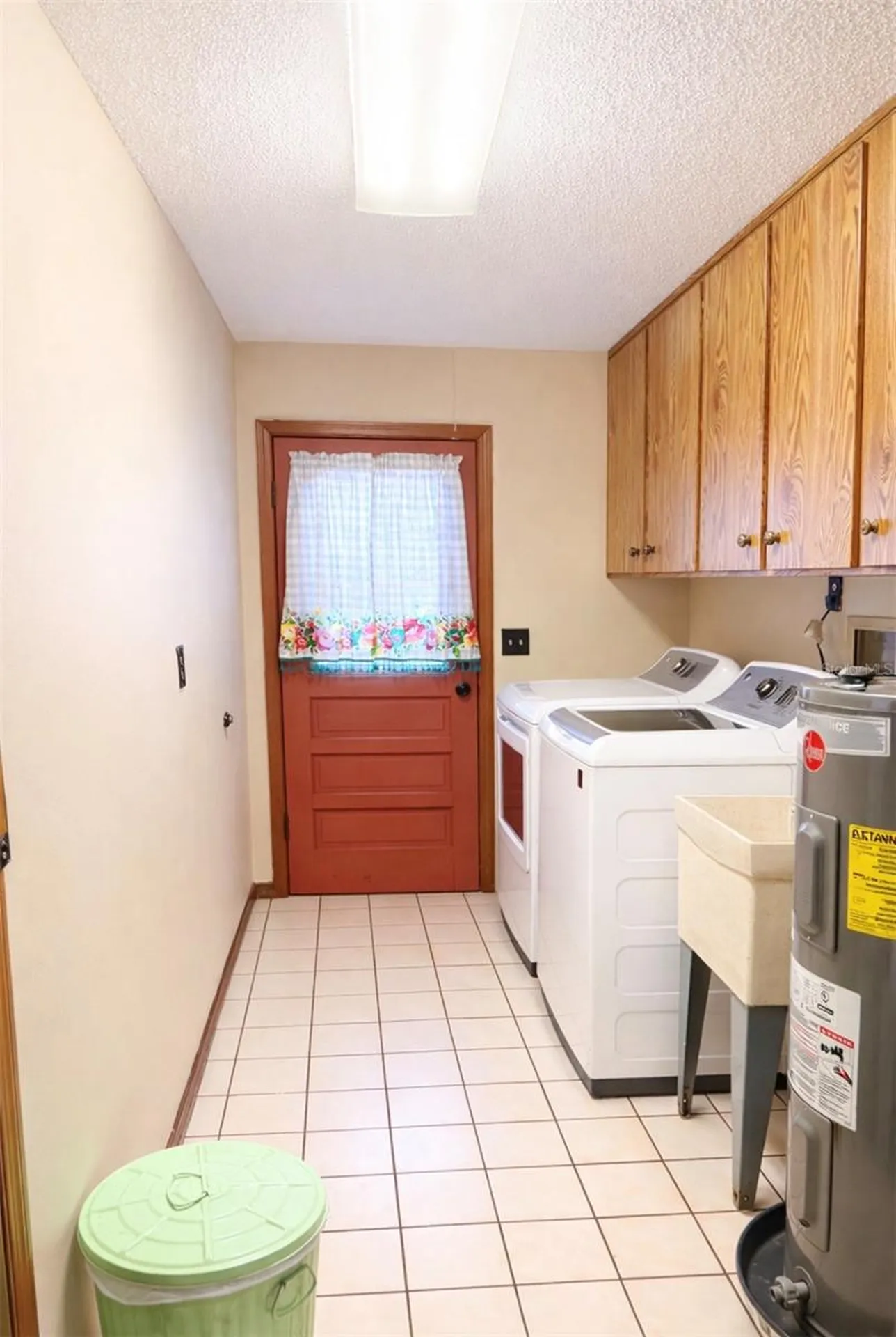 2417 S Oak Park Drive Deland FL 32724