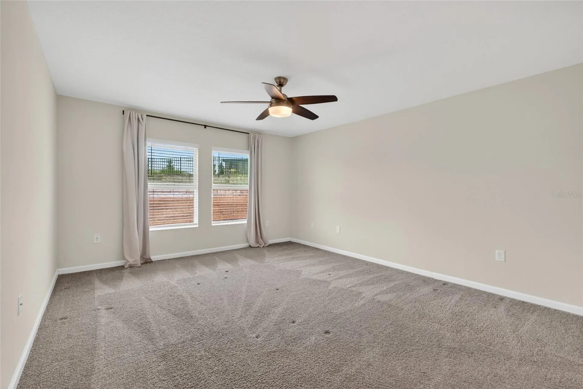 4773 Magnetite Loop Mount Dora FL 32757