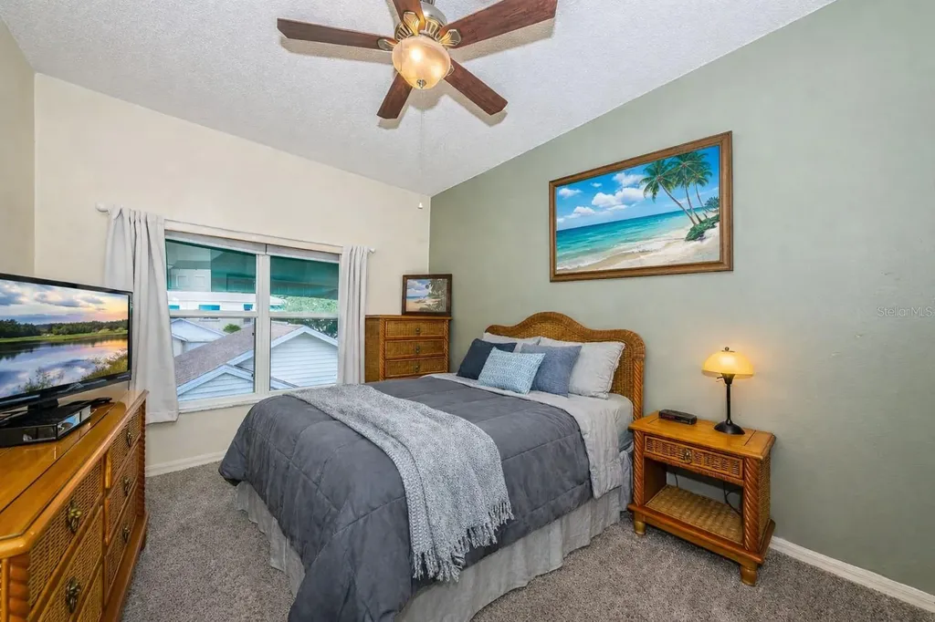 6363 99th Way N St Petersburg FL 33708