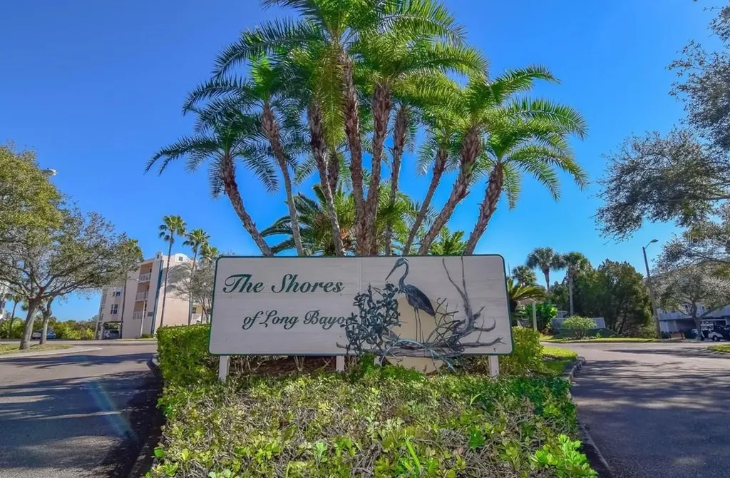 6363 99th Way N St Petersburg FL 33708