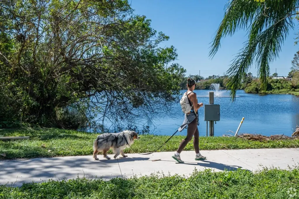 6363 99th Way N St Petersburg FL 33708