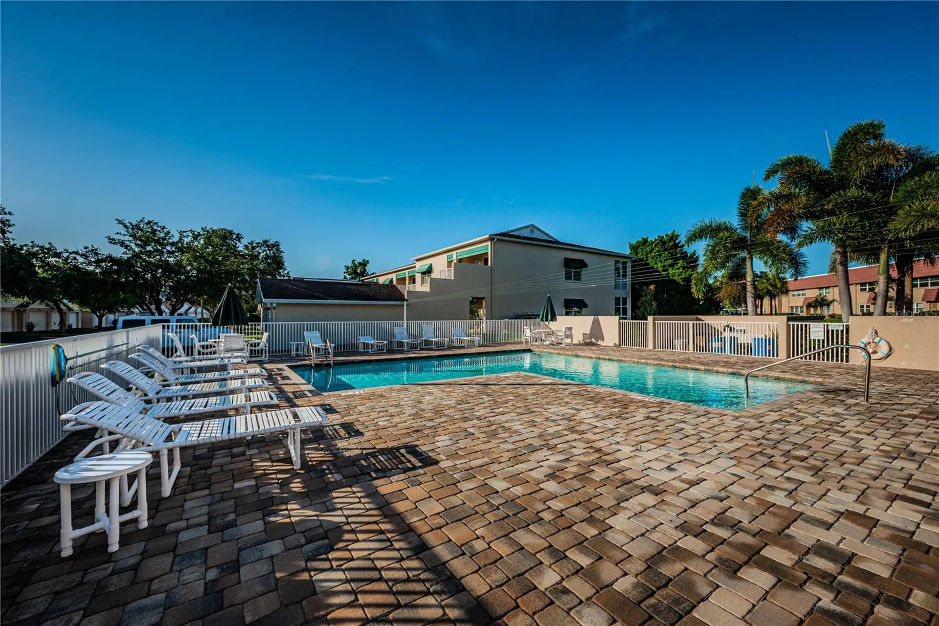 6363 99th Way N St Petersburg FL 33708