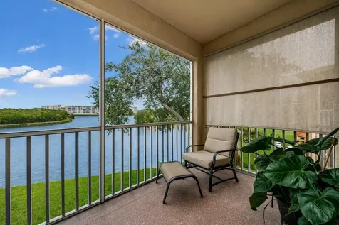6363 99th Way N St Petersburg FL 33708