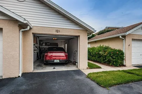 6363 99th Way N St Petersburg FL 33708