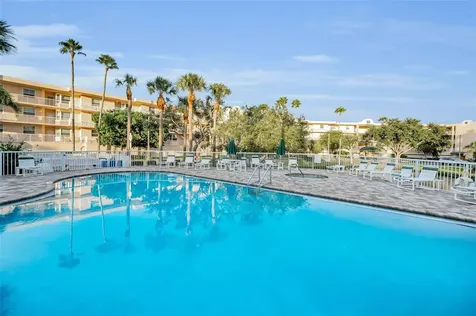 6363 99th Way N St Petersburg FL 33708