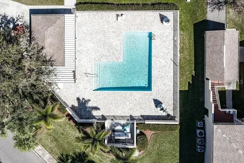 6363 99th Way N St Petersburg FL 33708