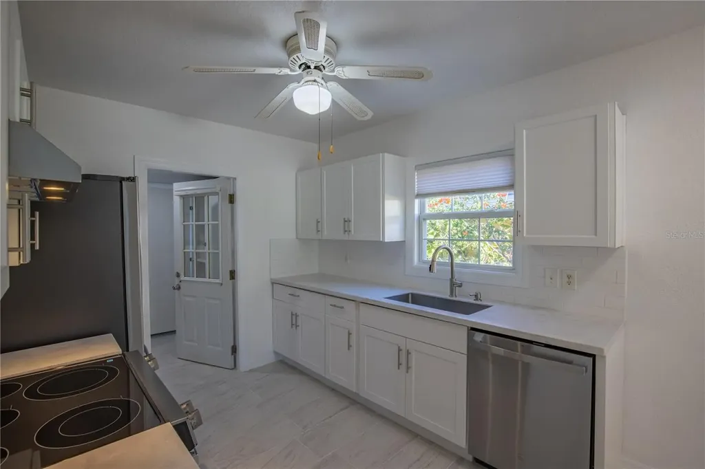 944 Bruce Avenue Clearwater Beach FL 33767