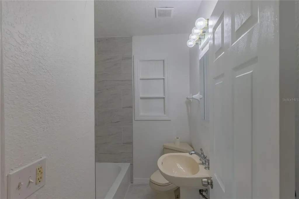944 Bruce Avenue Clearwater Beach FL 33767