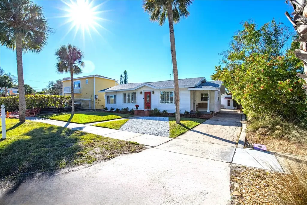 944 Bruce Avenue Clearwater Beach FL 33767