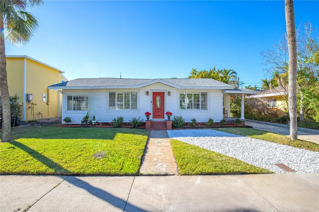 944 Bruce Avenue Clearwater Beach FL 33767
