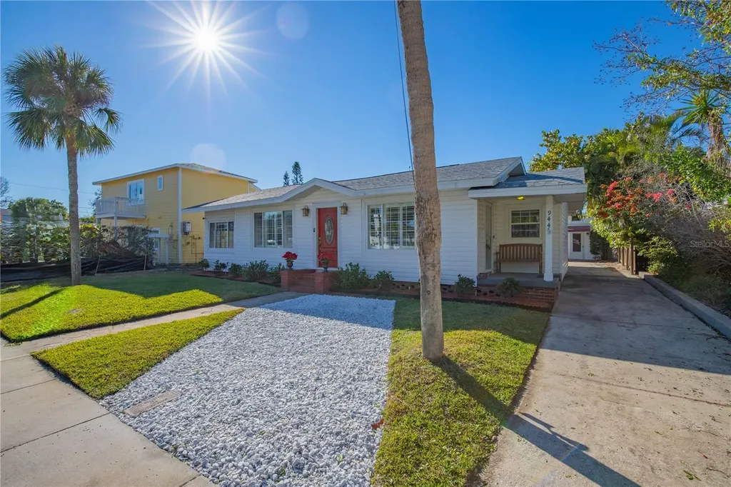 944 Bruce Avenue Clearwater Beach FL 33767