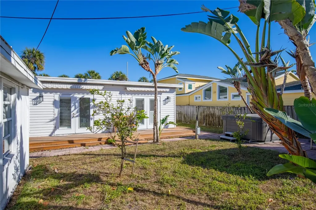 944 Bruce Avenue Clearwater Beach FL 33767
