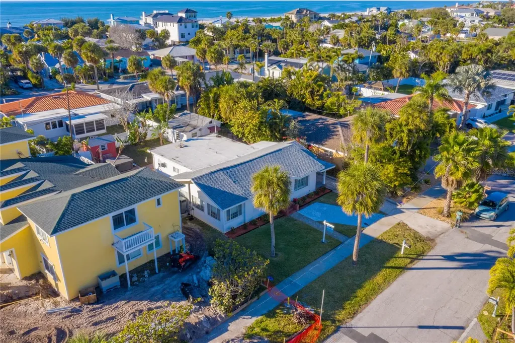 944 Bruce Avenue Clearwater Beach FL 33767