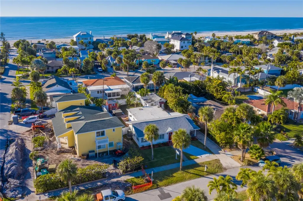 944 Bruce Avenue Clearwater Beach FL 33767