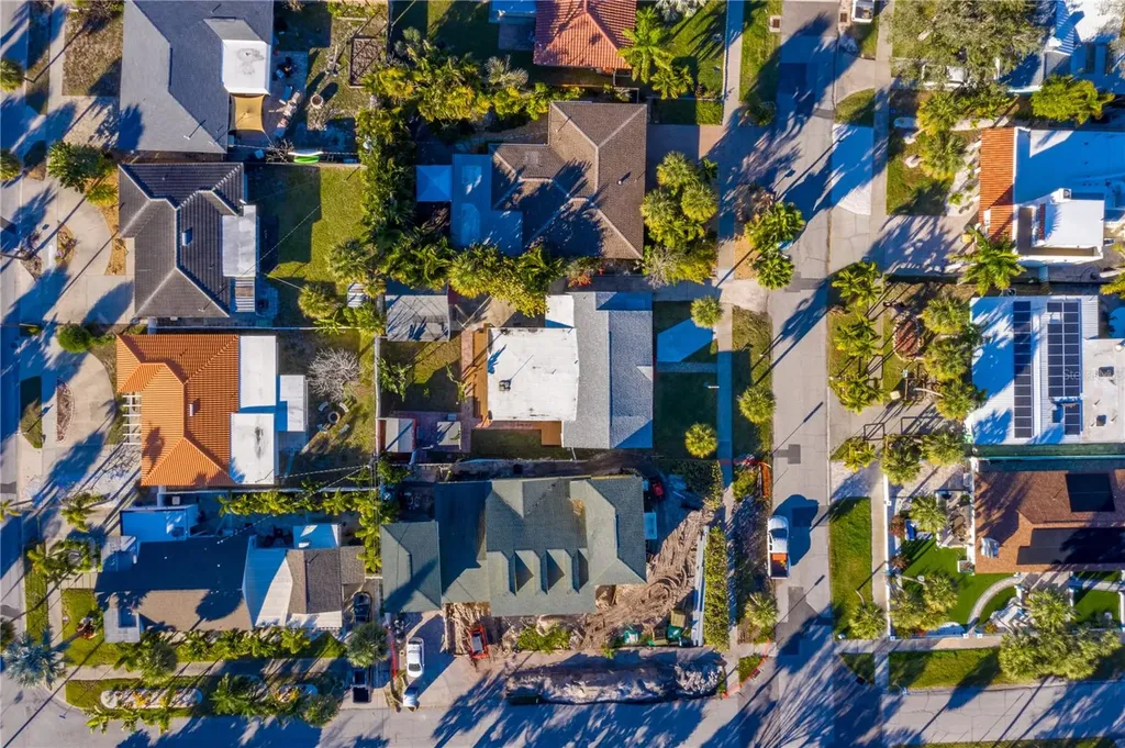 944 Bruce Avenue Clearwater Beach FL 33767