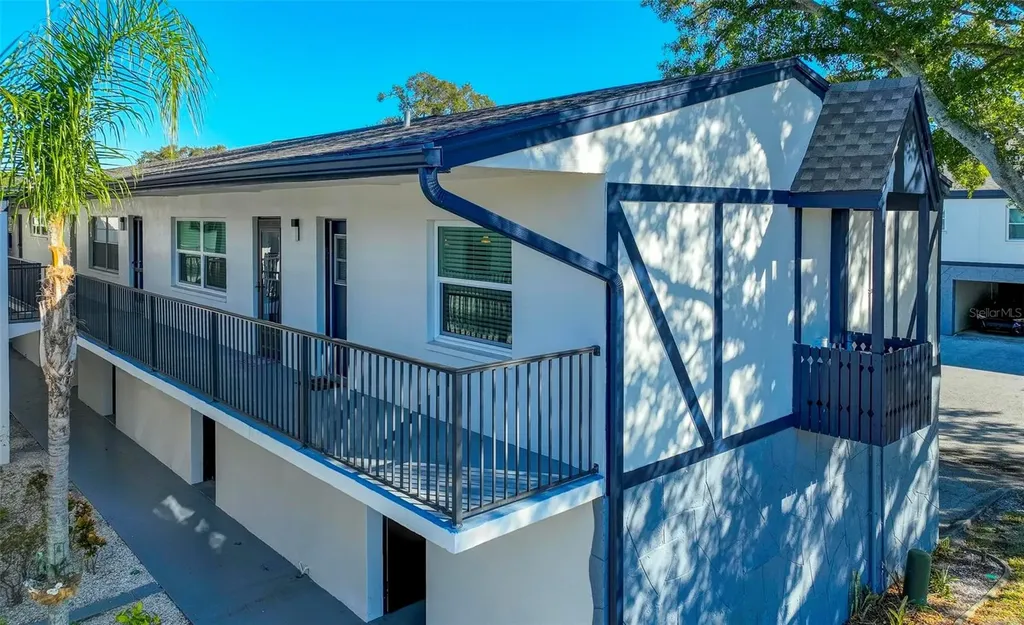 1126 King Arthur Court Dunedin FL 34698