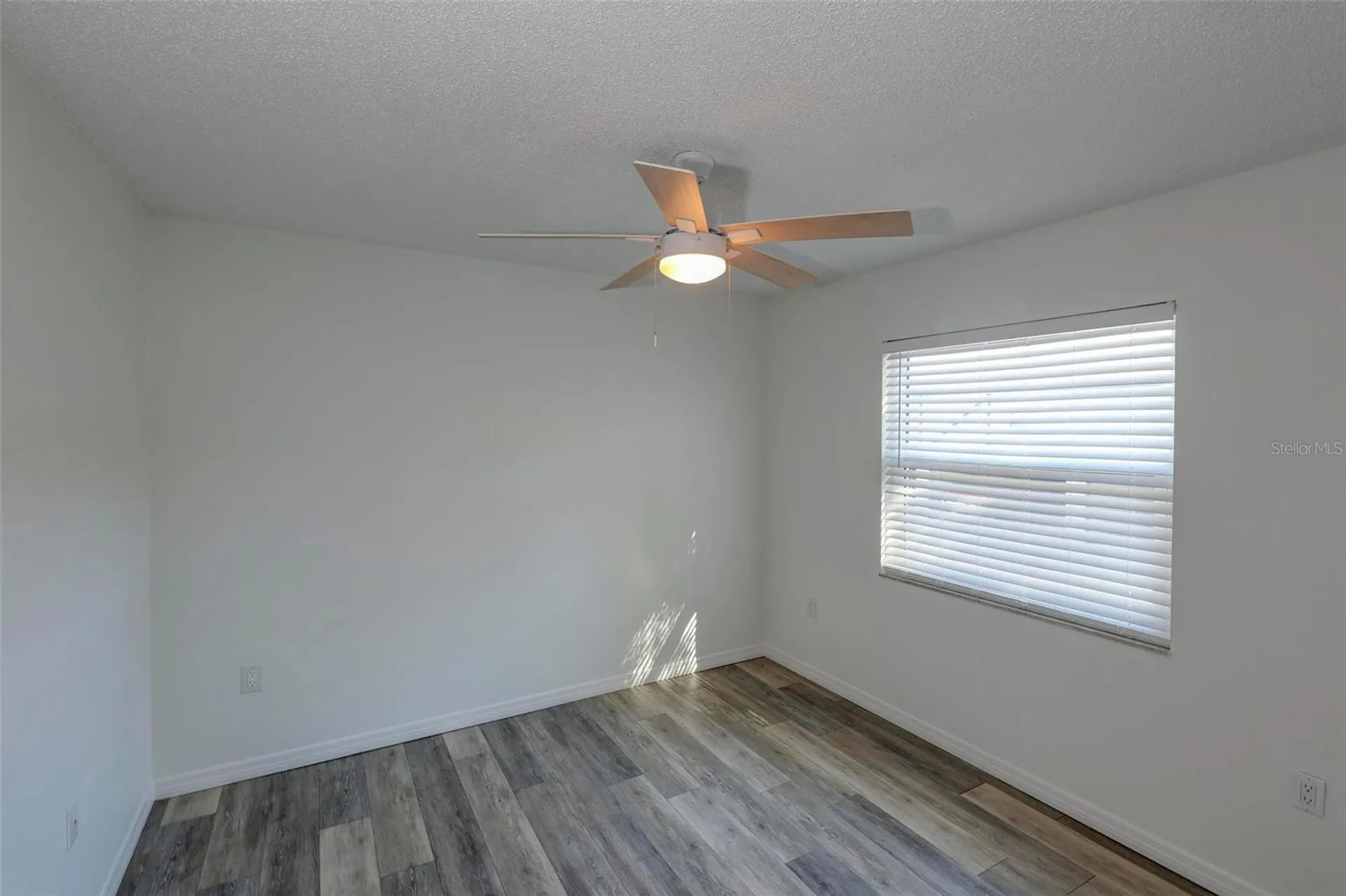 1126 King Arthur Court Dunedin FL 34698