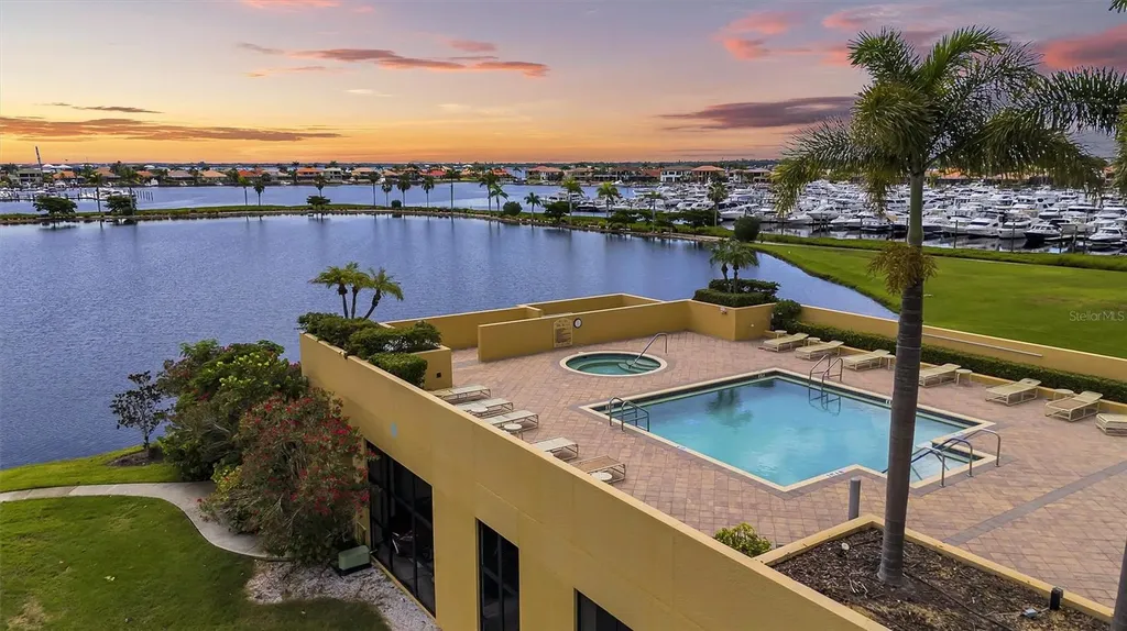 140 Riviera Dunes Way Palmetto FL 34221