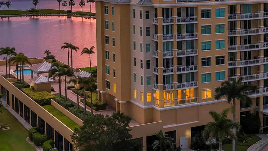 140 Riviera Dunes Way Palmetto FL 34221