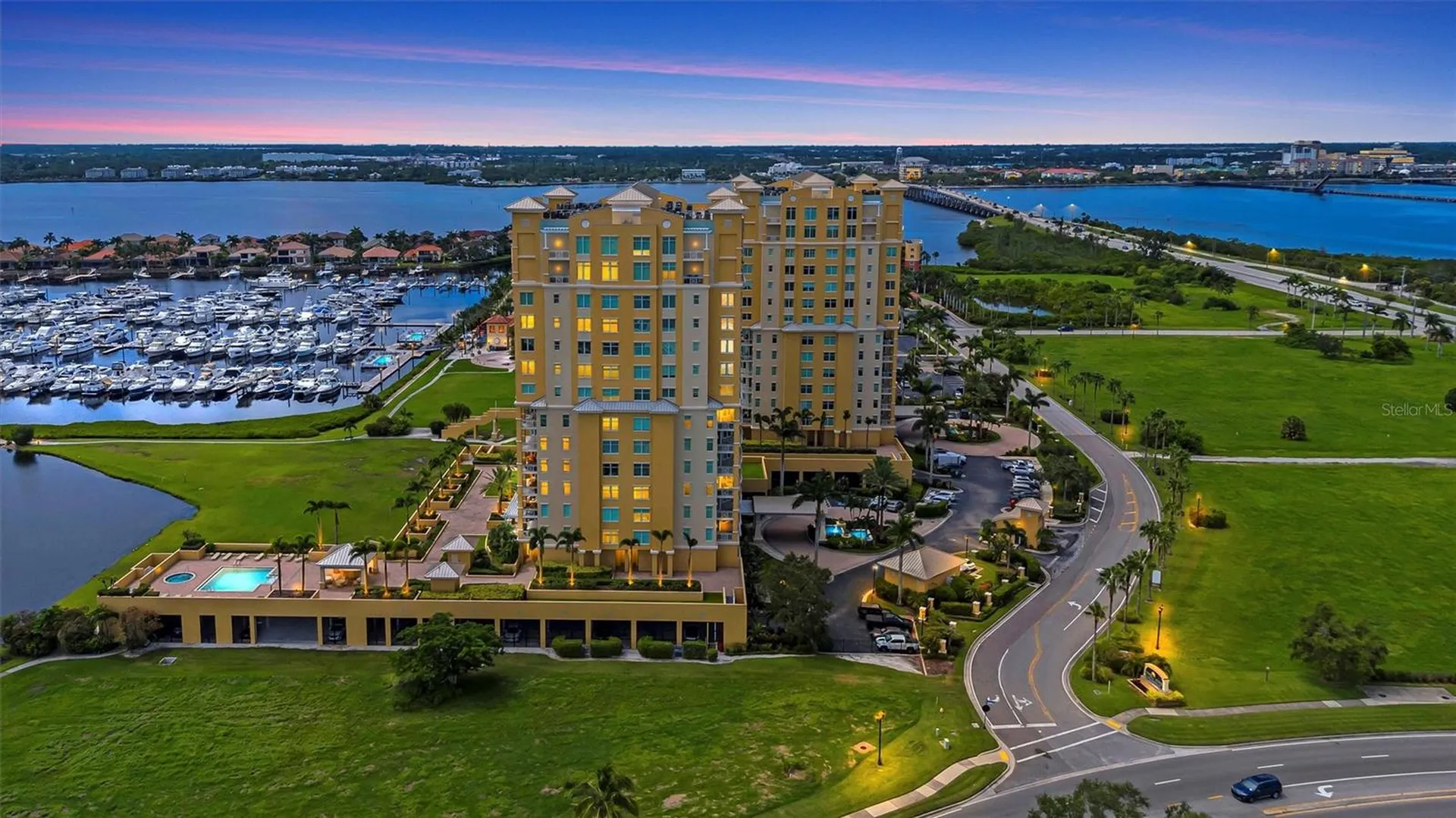 140 Riviera Dunes Way Palmetto FL 34221