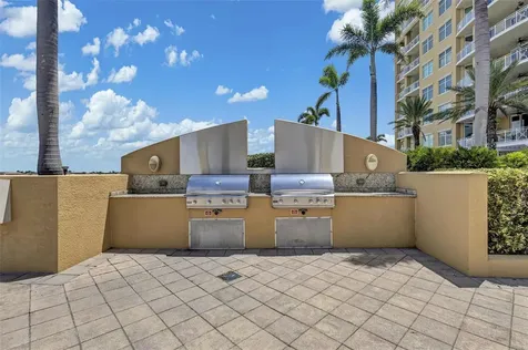 140 Riviera Dunes Way Palmetto FL 34221