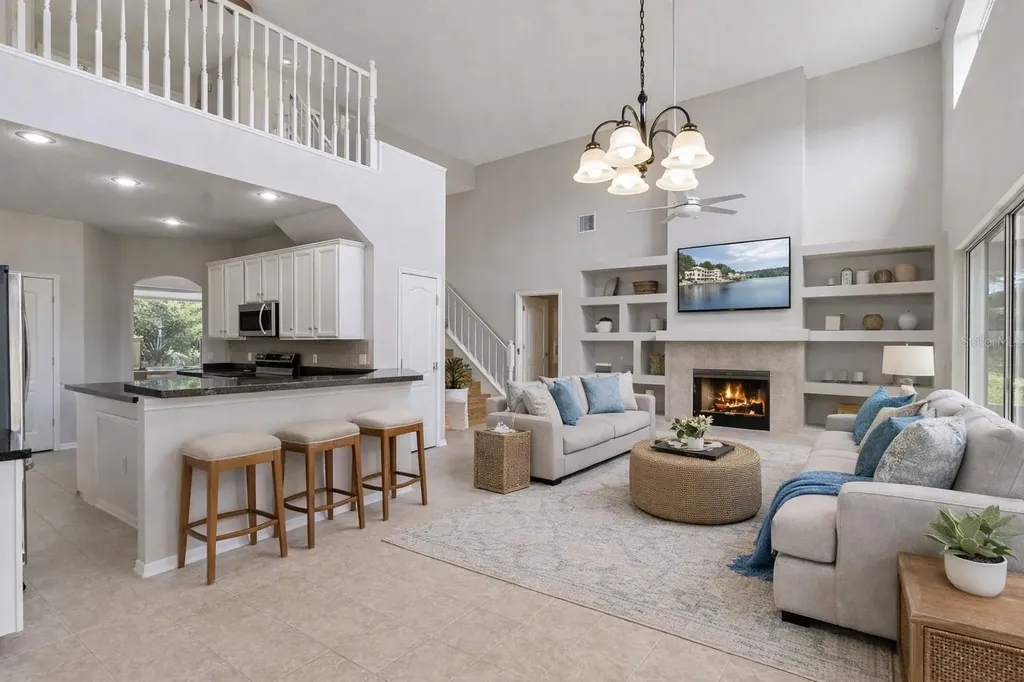 10125 Foxhurst Court Orlando FL 32836