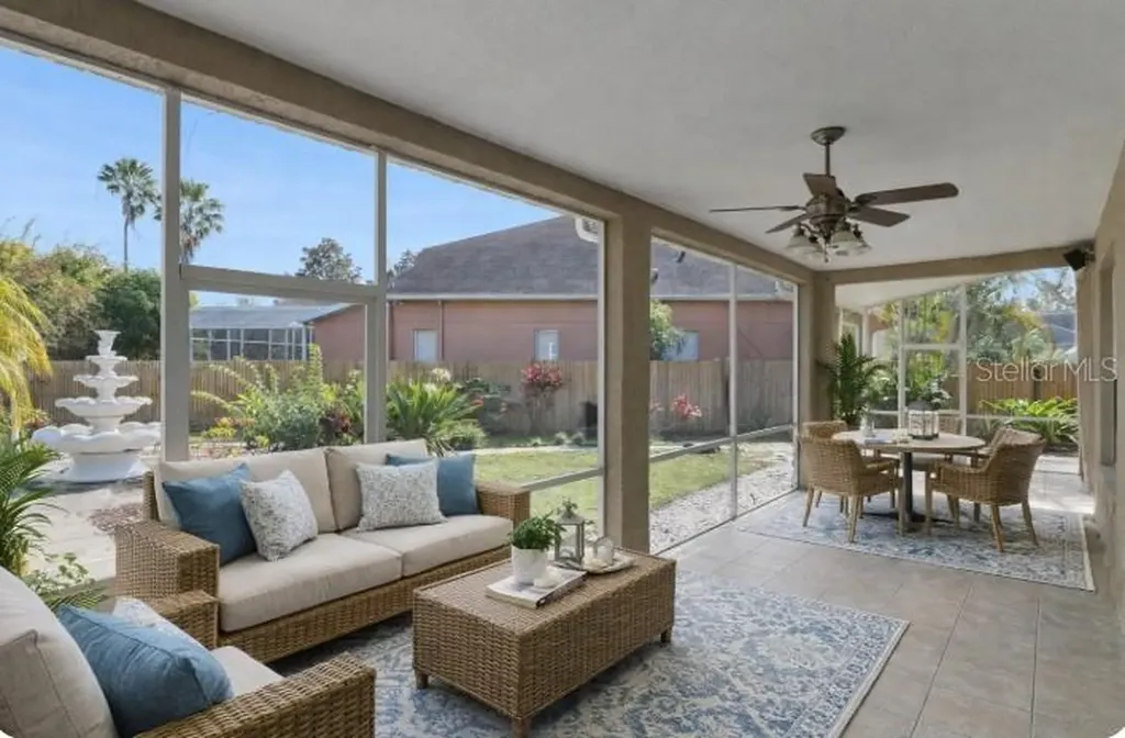 10125 Foxhurst Court Orlando FL 32836