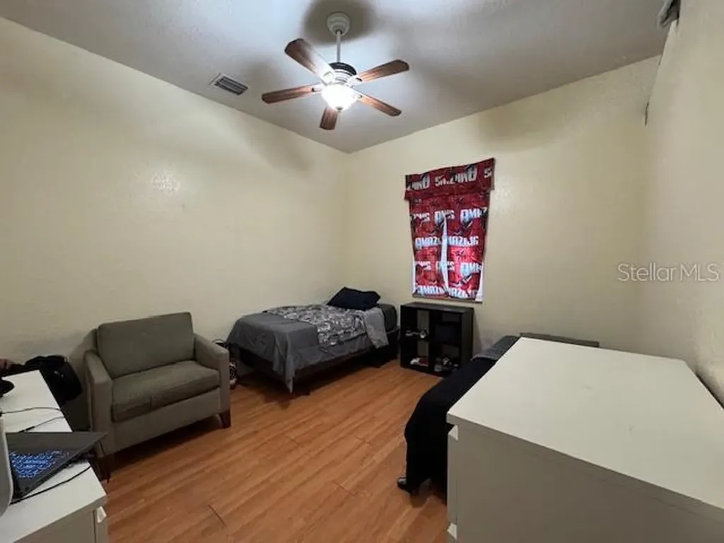 12140 Murray Avenue Largo FL 33778