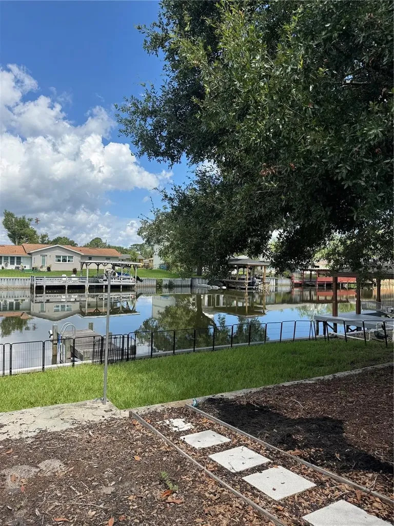 26625 Bimini Drive Tavares FL 32778