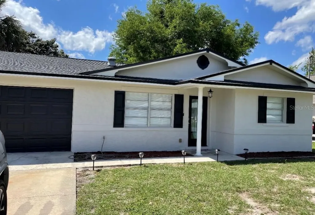 26625 Bimini Drive Tavares FL 32778