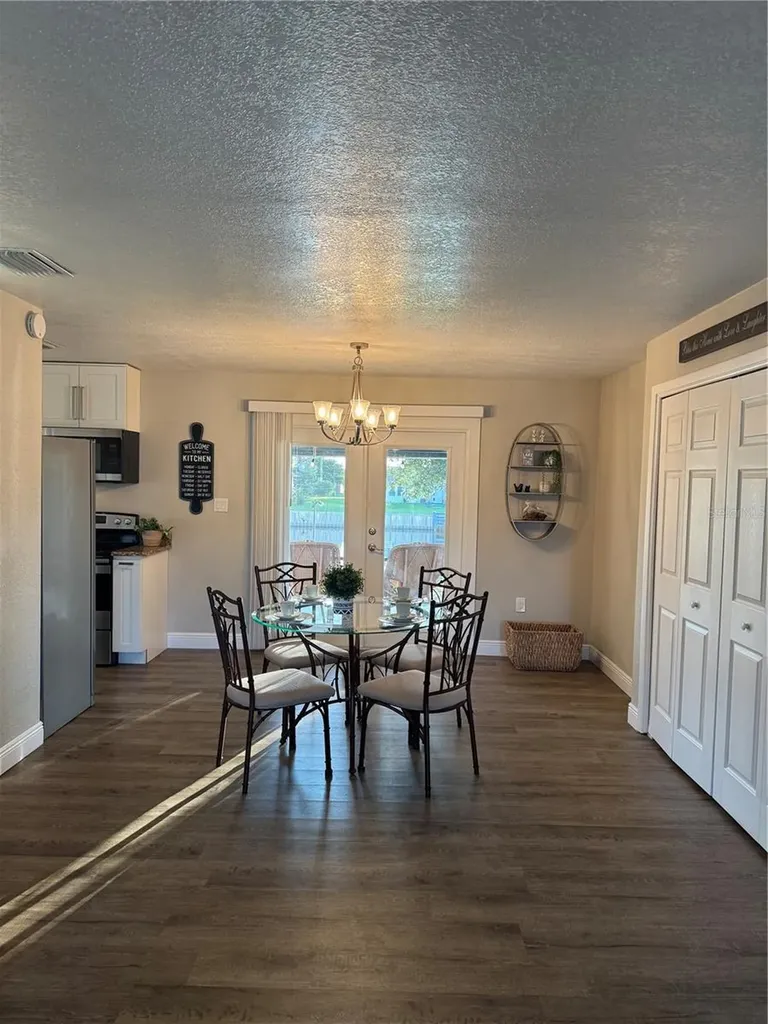 26625 Bimini Drive Tavares FL 32778