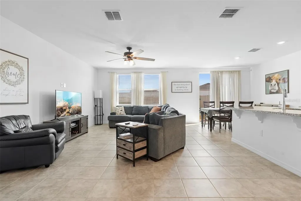 2409 White Tail Street Davenport FL 33837