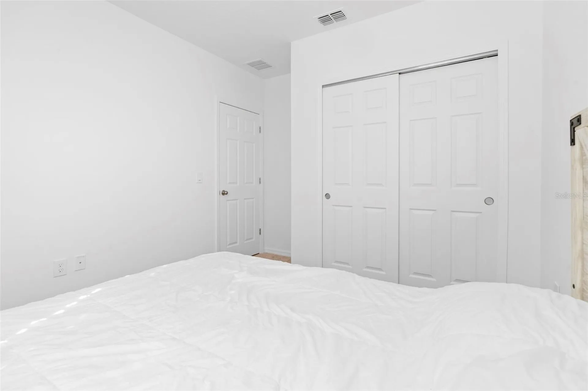 2409 White Tail Street Davenport FL 33837