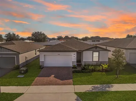 2409 White Tail Street Davenport FL 33837