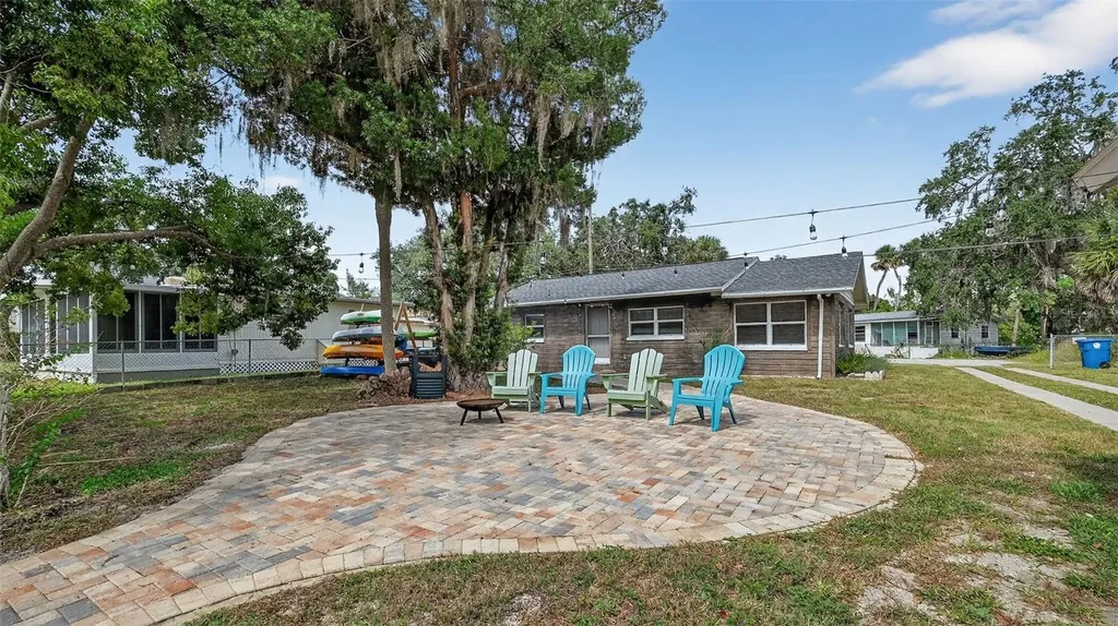 5411 Teal Drive Weeki Wachee FL 34607