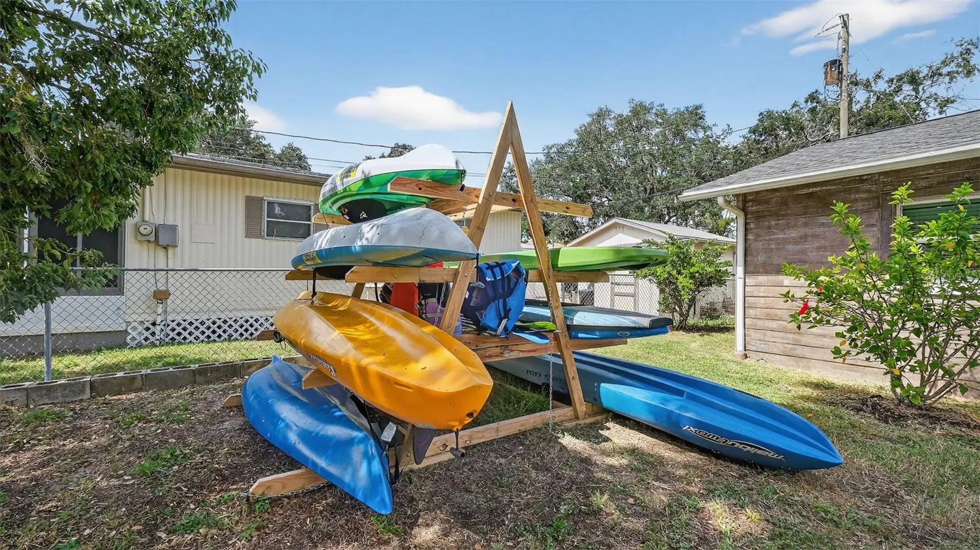 5411 Teal Drive Weeki Wachee FL 34607