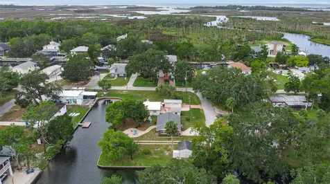 5411 Teal Drive Weeki Wachee FL 34607