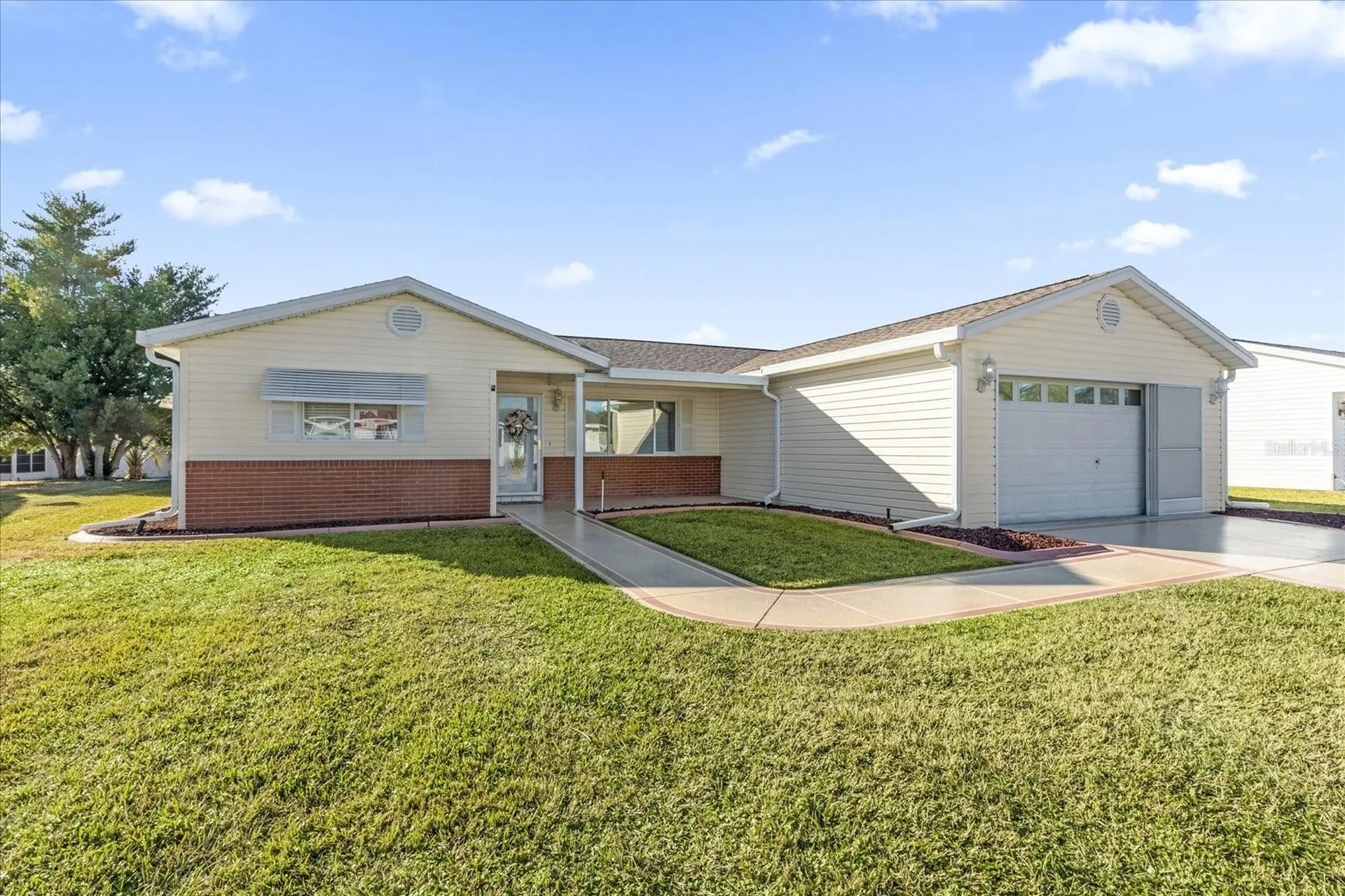 17576 SE 96th Court Summerfield FL 34491