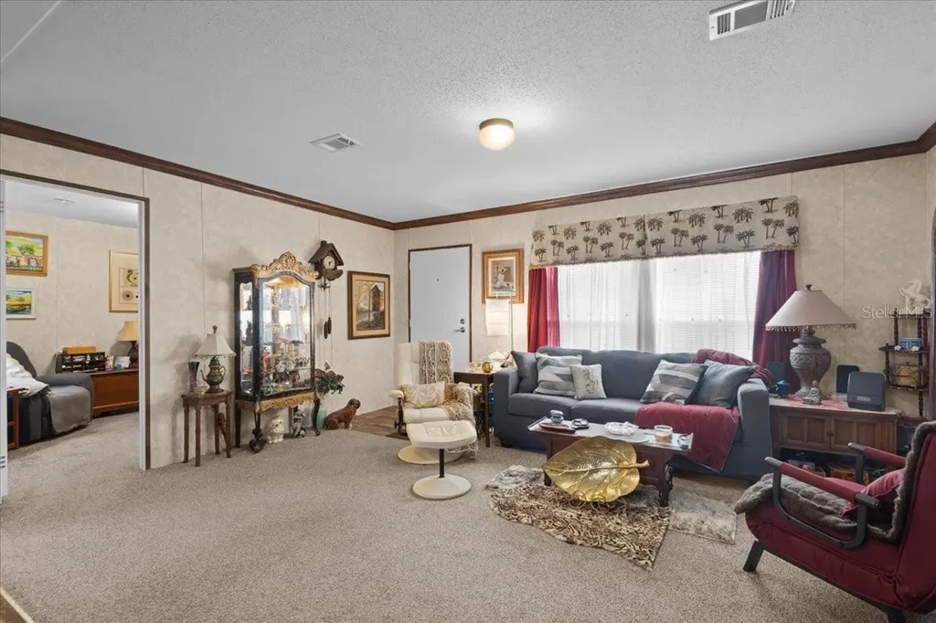 5829 NW 11th Avenue Bell FL 32619