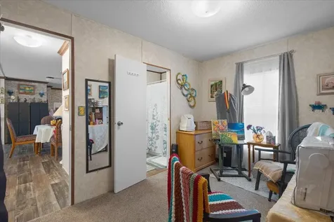 5829 NW 11th Avenue Bell FL 32619