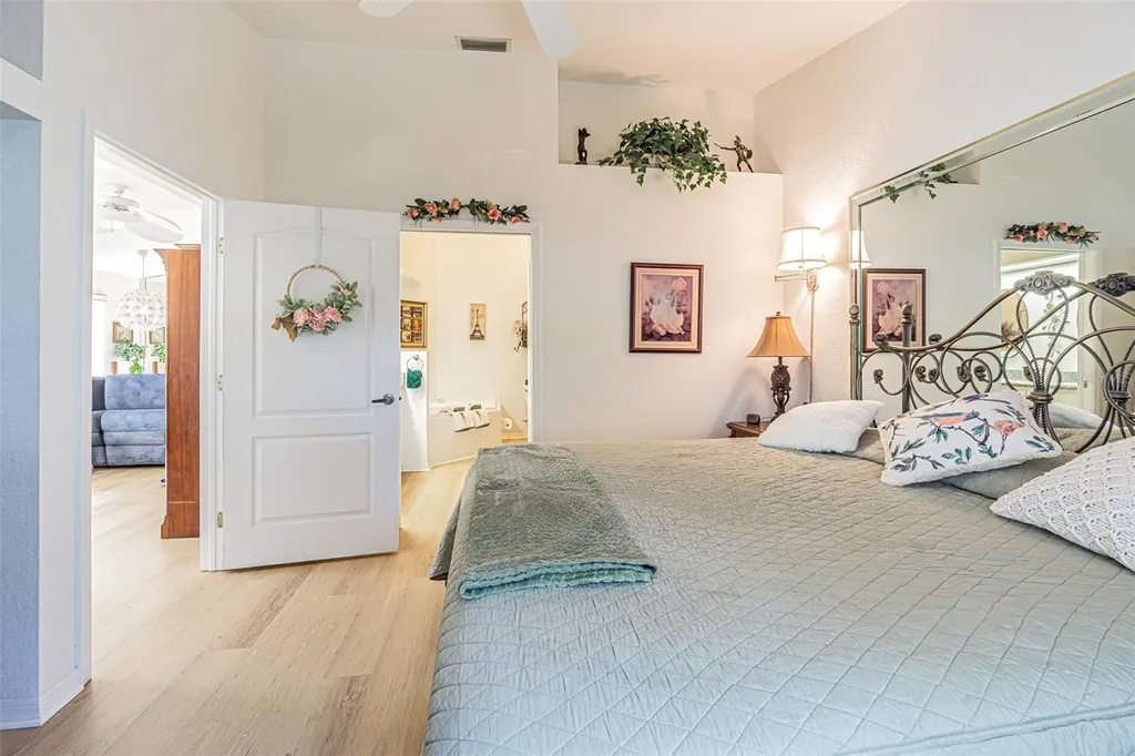 21502 Woodstork Lane Lutz FL 33549