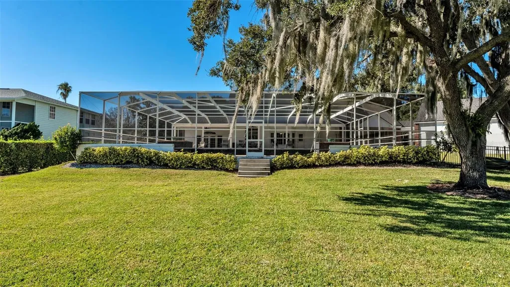 3826 Gaines Court Winter Haven FL 33884