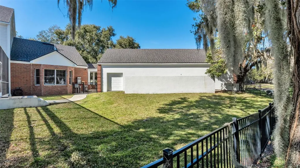 3826 Gaines Court Winter Haven FL 33884