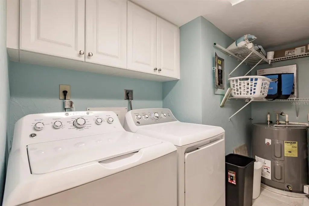 1125 W Peppertree Drive Sarasota FL 34242