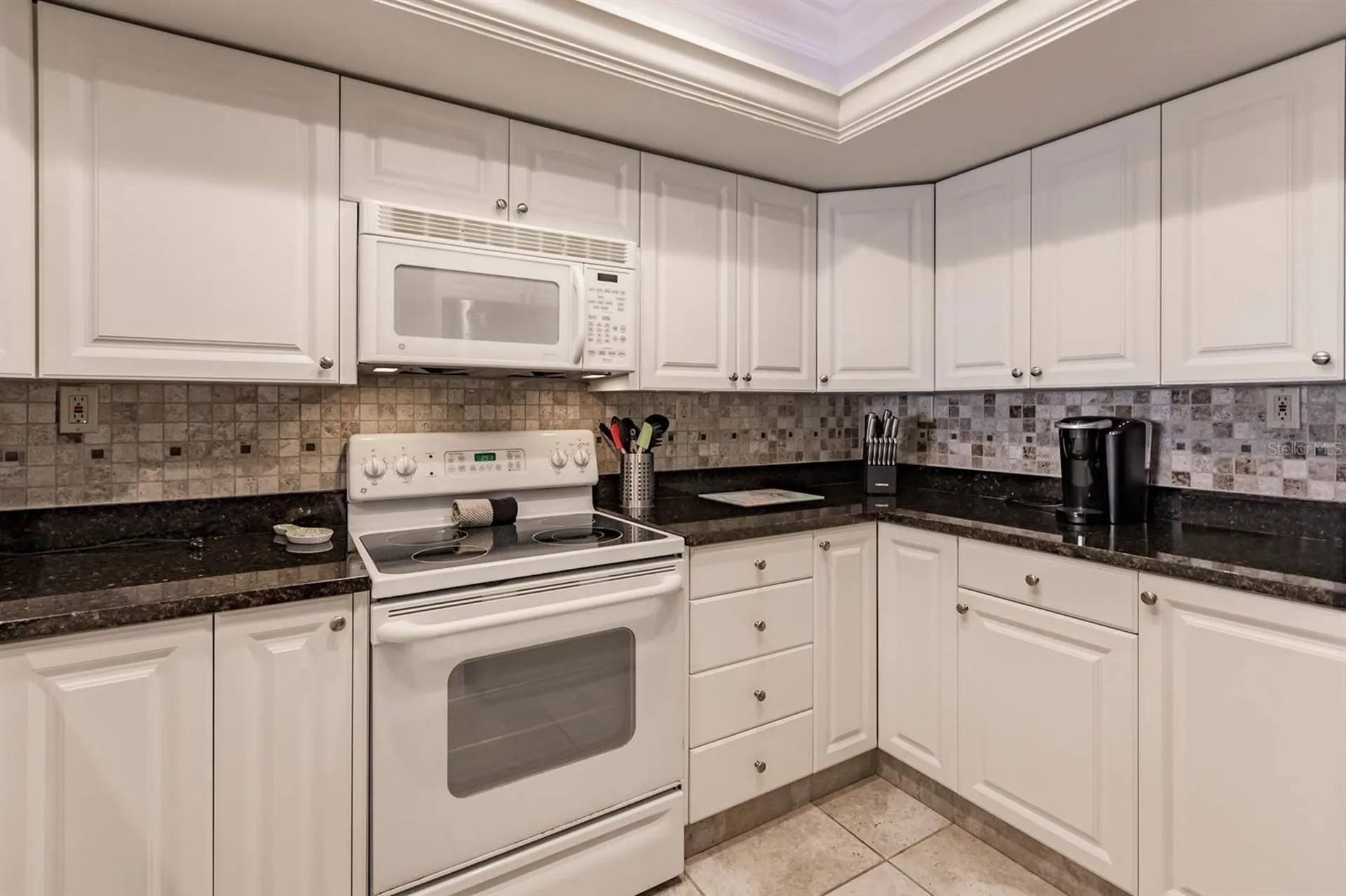1125 W Peppertree Drive Sarasota FL 34242