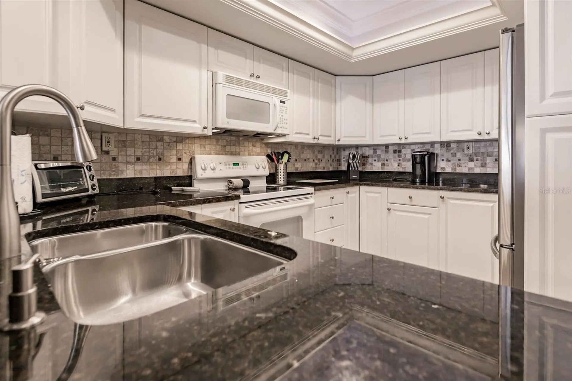 1125 W Peppertree Drive Sarasota FL 34242
