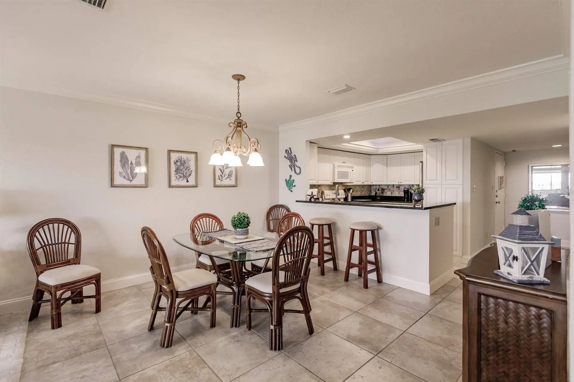 1125 W Peppertree Drive Sarasota FL 34242