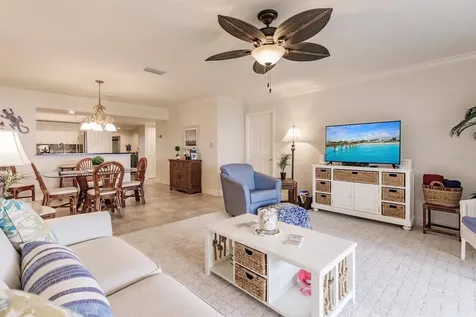 1125 W Peppertree Drive Sarasota FL 34242