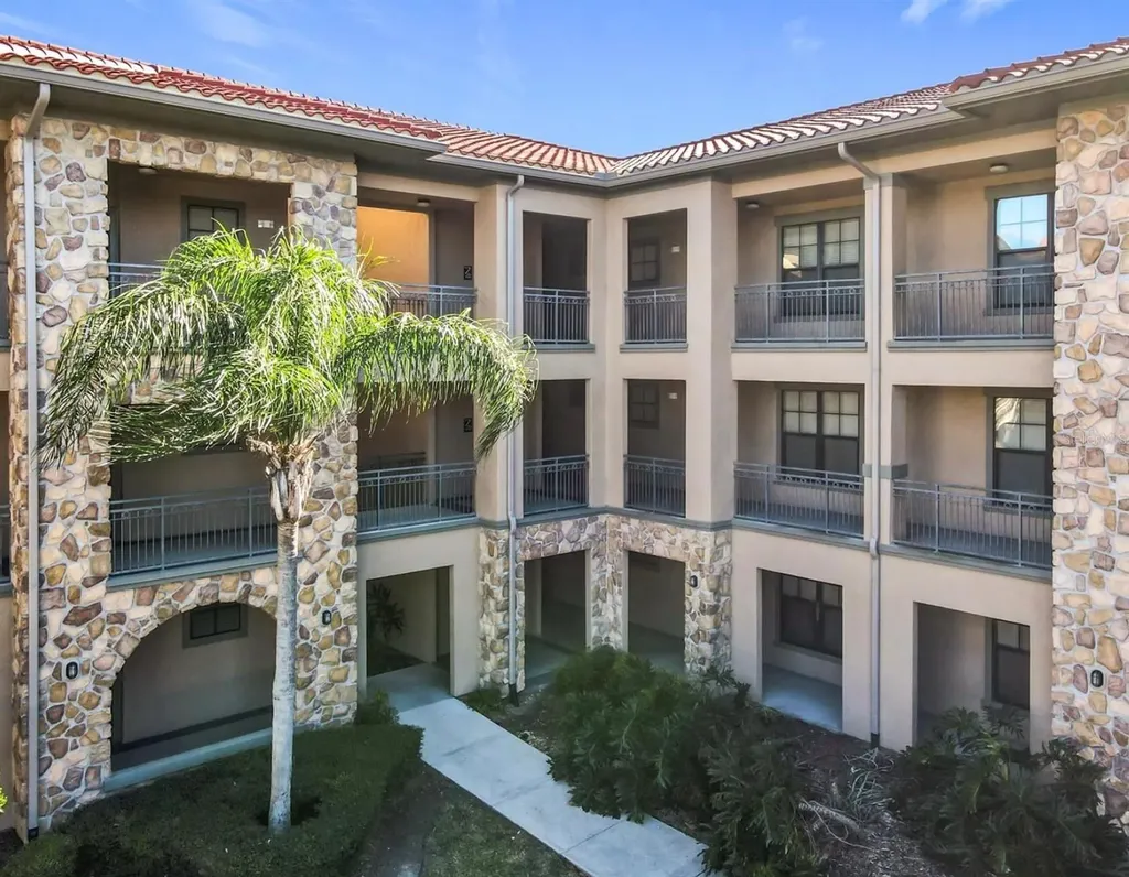 903 Charo Parkway Davenport FL 33897